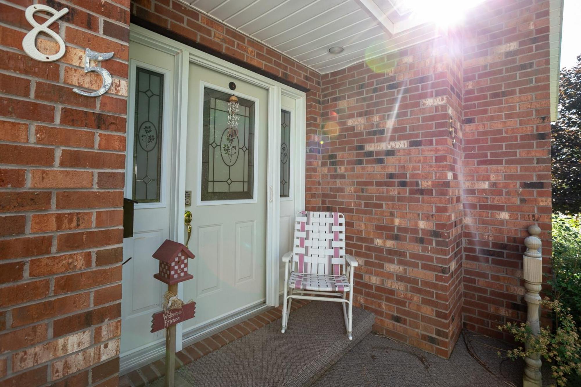 Lily'S Garden Hotel Charlottetown Exterior photo